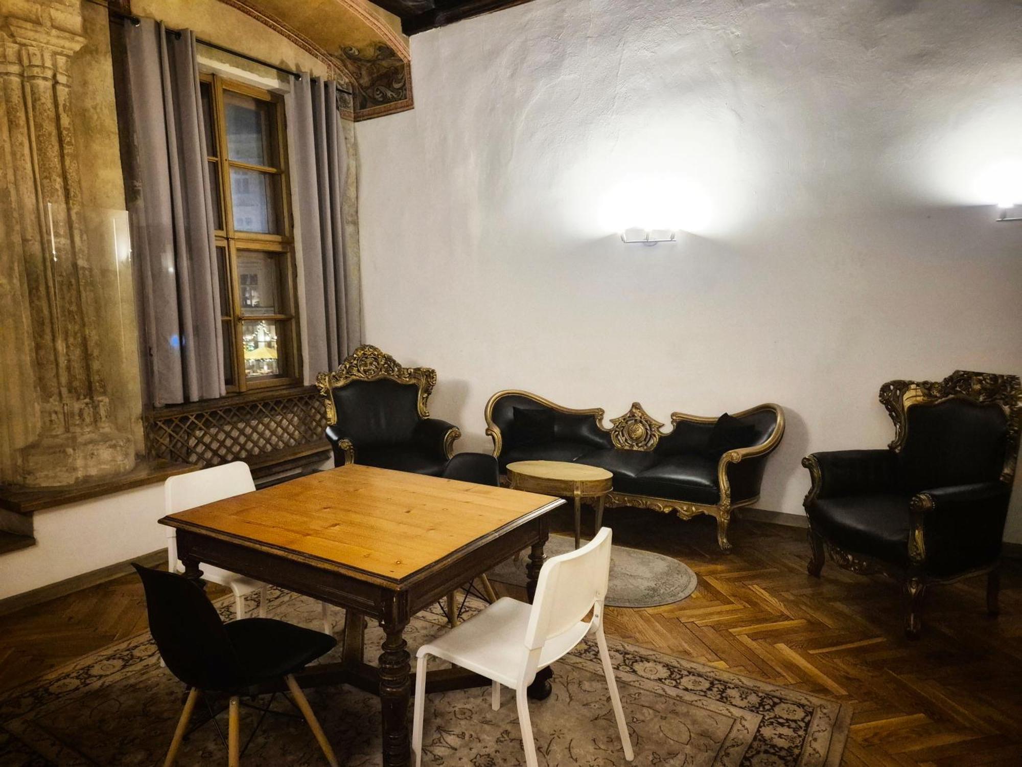 Main Square 18 King Apartament — Zdjęcia 1